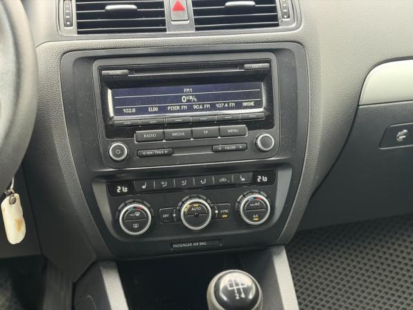 Volkswagen Jetta VI с пробегом 2012 года, цена 430 000 рублей, 410000 км, седан, Автокод Объявления