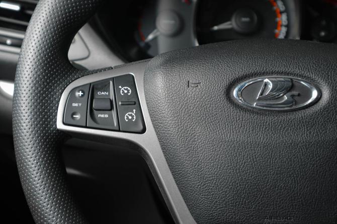 Lada (ВАЗ) Vesta I с пробегом 2021 года, цена 1 139 000 рублей, 131700 км, седан, Автокод Объявления