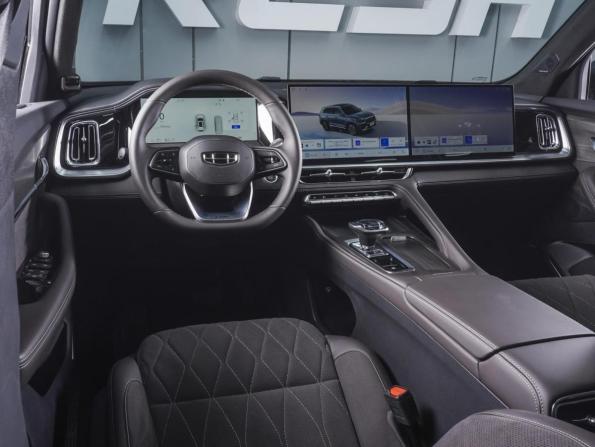 Geely Monjaro I Рестайлинг 2 с пробегом 2026 года, цена 4 500 000 рублей, 28 км, внедорожник, Автокод Объявления