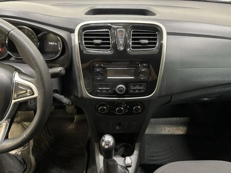 Renault Logan II Рестайлинг Саратов  - изображение 9