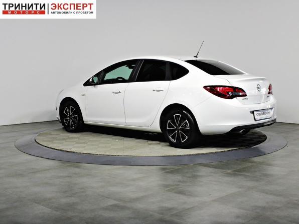 Opel Astra J Рестайлинг с пробегом 2013 года, цена 897 000 рублей, 163236 км, седан, Автокод Объявления