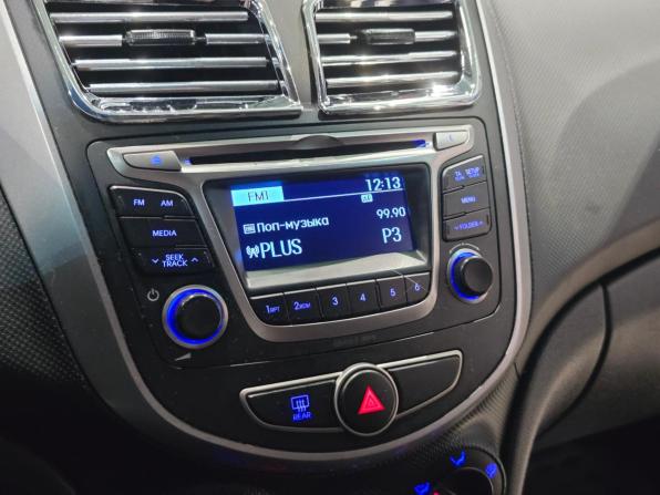 Hyundai Solaris I Рестайлинг с пробегом 2016 года, цена 1 175 000 рублей, 58506 км, седан, Автокод Объявления