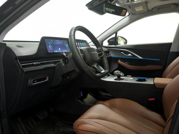 Omoda C5 I с пробегом 2023 года, цена 1 700 000 рублей, 28055 км, внедорожник, Автокод Объявления