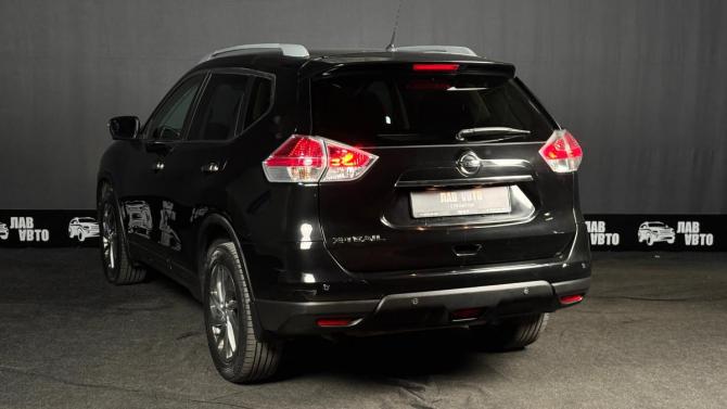 Nissan X-Trail III с пробегом 2015 года, цена 1 550 000 рублей, 179500 км, внедорожник, Автокод Объявления