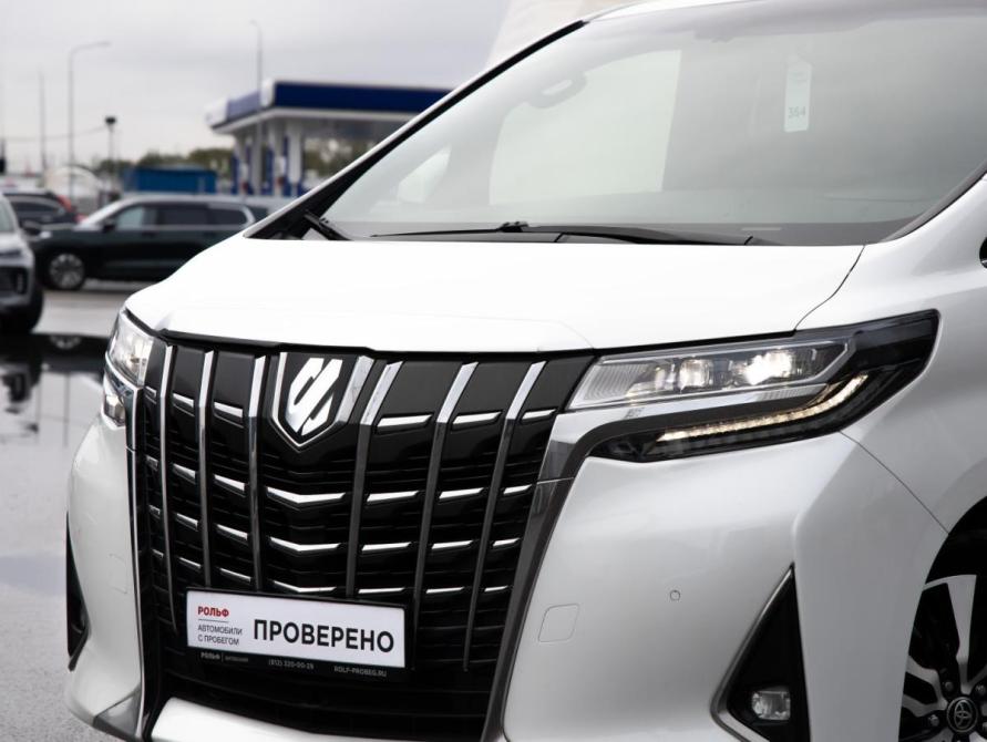 Toyota Alphard III Рестайлинг Санкт-Петербург  - изображение 2