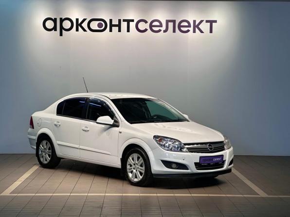 Opel Astra H Рестайлинг с пробегом 2011 года, цена 637 000 рублей, 187204 км, седан, Автокод Объявления