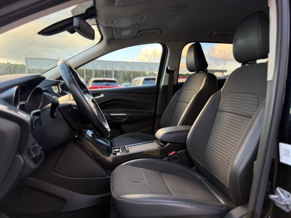 Ford Kuga II Рестайлинг с пробегом 2018 года, цена 1 485 000 рублей, 133000 км, внедорожник, Автокод Объявления