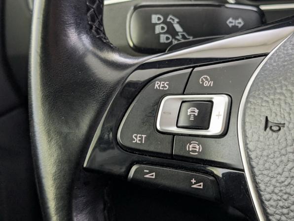 Volkswagen Tiguan II с пробегом 2019 года, цена 2 150 000 рублей, 193073 км, внедорожник, Автокод Объявления