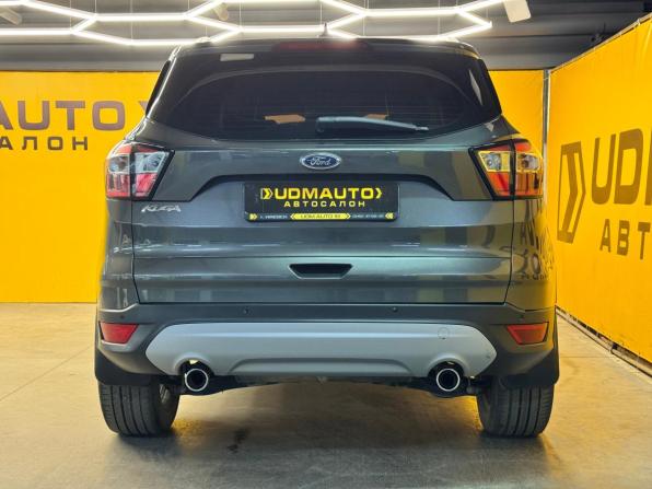 Ford Kuga II Рестайлинг с пробегом 2017 года, цена 1 379 000 рублей, 215454 км, внедорожник, Автокод Объявления