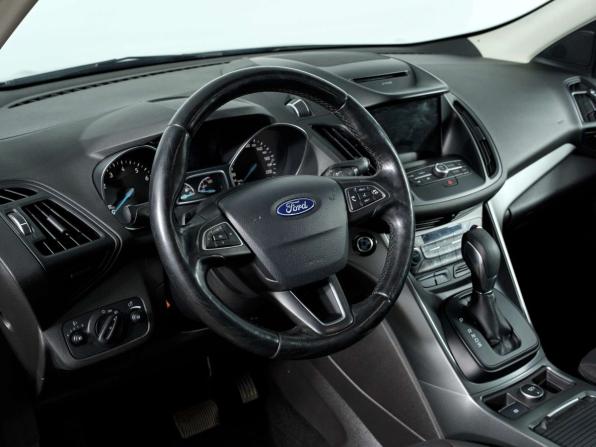 Ford Kuga II Рестайлинг с пробегом 2018 года, цена 1 598 000 рублей, 140528 км, внедорожник, Автокод Объявления
