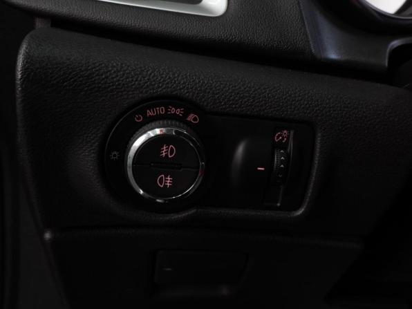 Opel Astra J Рестайлинг с пробегом 2012 года, цена 899 000 рублей, 202536 км, седан, Автокод Объявления