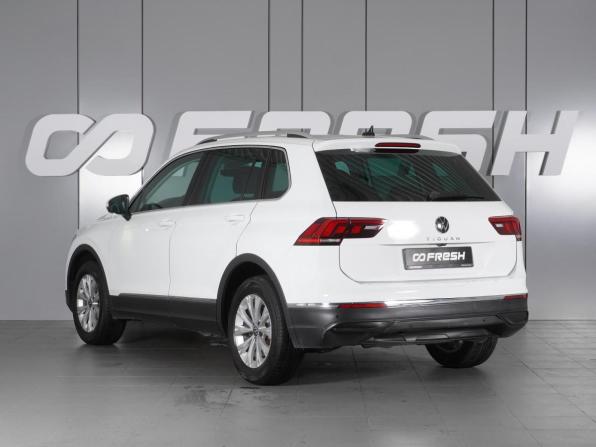 Volkswagen Tiguan II Рестайлинг с пробегом 2021 года, цена 2 469 000 рублей, 89818 км, внедорожник, Автокод Объявления