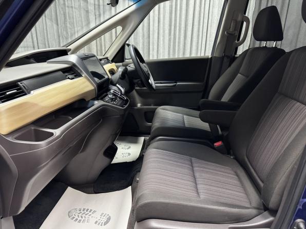 Honda Freed II с пробегом 2018 года, цена 1 600 000 рублей, 157574 км, компактвэн, Автокод Объявления