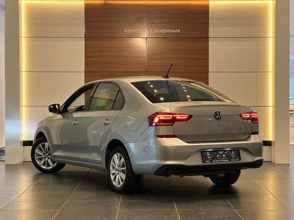 Volkswagen Polo VI с пробегом 2021 года, цена 1 350 000 рублей, 135564 км, лифтбек, Автокод Объявления