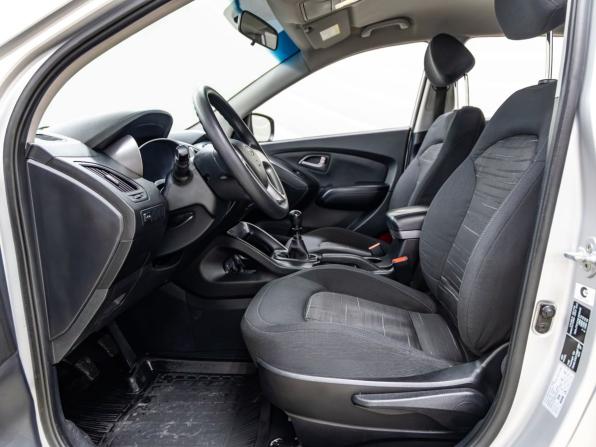 Hyundai ix35 I Рестайлинг с пробегом 2013 года, цена 1 288 000 рублей, 144987 км, внедорожник, Автокод Объявления