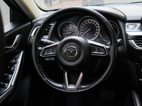 Mazda 6 III (GJ) Рестайлинг с пробегом 2017 года, цена 1 800 000 рублей, 131333 км, седан, Автокод Объявления