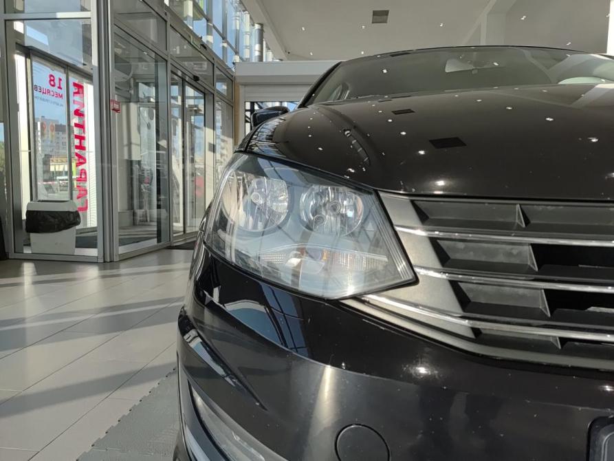Volkswagen Polo V Рестайлинг Казань  - изображение 21