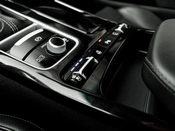 Kia Stinger I с пробегом 2018 года, цена 2 790 000 рублей, 61577 км, лифтбек, Автокод Объявления