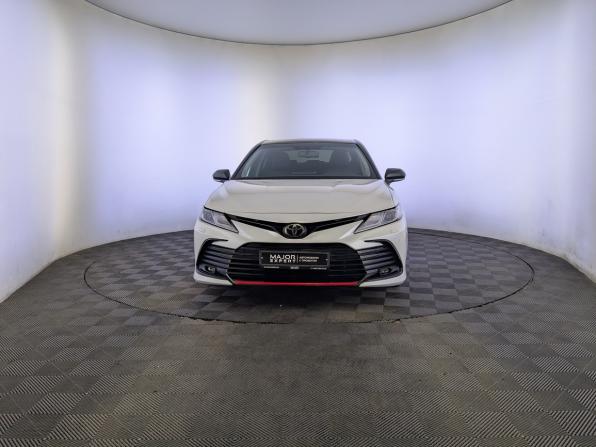 Toyota Camry VIII (XV70) Рестайлинг с пробегом 2021 года, цена 2 900 000 рублей, 137099 км, седан, Автокод Объявления