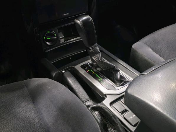 Toyota Land Cruiser Prado 150 Series Рестайлинг 1 с пробегом 2014 года, цена 3 250 000 рублей, 229534 км, внедорожник, Автокод Объявления