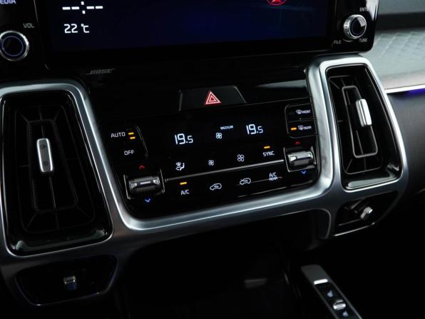 Kia Sorento IV с пробегом 2021 года, цена 3 487 444 рубля, 88665 км, внедорожник, Автокод Объявления