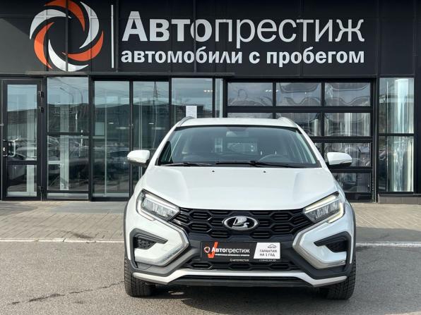 Lada (ВАЗ) Vesta I Рестайлинг (NG) с пробегом 2024 года, цена 1 435 000 рублей, 31100 км, универсал, Автокод Объявления