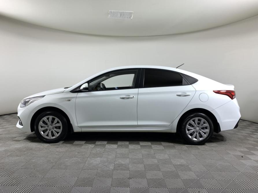 Hyundai Solaris II Москва  - изображение 8