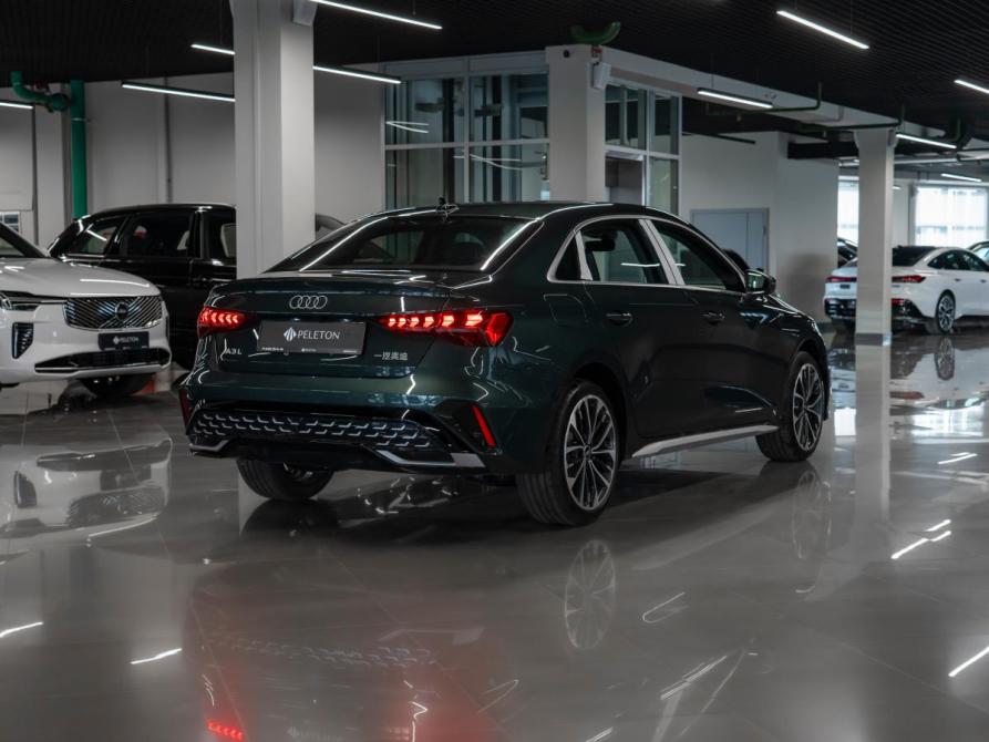 Audi A3 IV (8Y) Рестайлинг Москва  - изображение 4