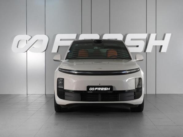 Li Auto (Lixiang) L6 I с пробегом 2024 года, цена 6 549 000 рублей, 26312 км, внедорожник, Автокод Объявления