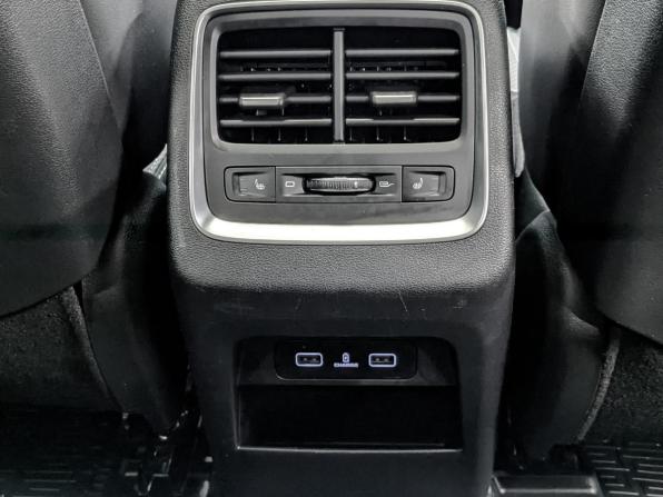 Geely Atlas Pro с пробегом 2022 года, цена 2 030 000 рублей, 51858 км, внедорожник, Автокод Объявления