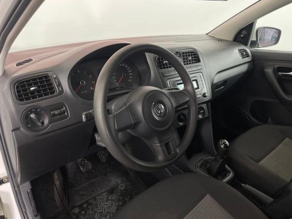 Volkswagen Polo V с пробегом 2014 года, цена 580 000 рублей, 203673 км, седан, Автокод Объявления