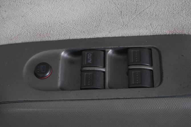 Honda Fit I с пробегом 2005 года, цена 559 000 рублей, 170880 км, хэтчбек, Автокод Объявления