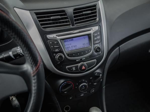Hyundai Solaris I Рестайлинг с пробегом 2014 года, цена 770 000 рублей, 170000 км, седан, Автокод Объявления