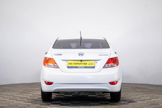 Hyundai Solaris I с пробегом 2014 года, цена 789 000 рублей, 219780 км, седан, Автокод Объявления