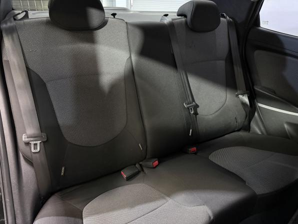 Hyundai Solaris I с пробегом 2013 года, цена 699 000 рублей, 165597 км, седан, Автокод Объявления