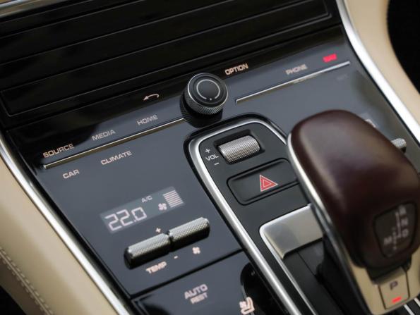 Porsche Panamera II с пробегом 2017 года, цена 8 199 000 рублей, 94967 км, лифтбек, Автокод Объявления