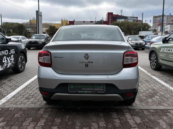 Renault Logan II Рестайлинг с пробегом 2019 года, цена 855 000 рублей, 156955 км, седан, Автокод Объявления