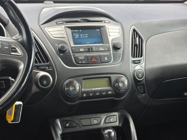 Hyundai ix35 I Рестайлинг с пробегом 2013 года, цена 1 549 000 рублей, 155790 км, внедорожник, Автокод Объявления
