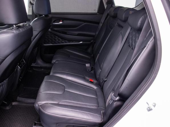 Hyundai Santa Fe IV Рестайлинг с пробегом 2022 года, цена 3 340 000 рублей, 120000 км, внедорожник, Автокод Объявления