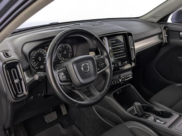 Volvo XC40 I с пробегом 2018 года, цена 2 445 000 рублей, 176314 км, внедорожник, Автокод Объявления