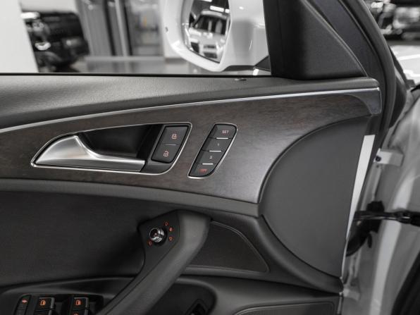 Audi A6 IV (C7) Рестайлинг с пробегом 2018 года, цена 2 920 000 рублей, 70026 км, седан, Автокод Объявления