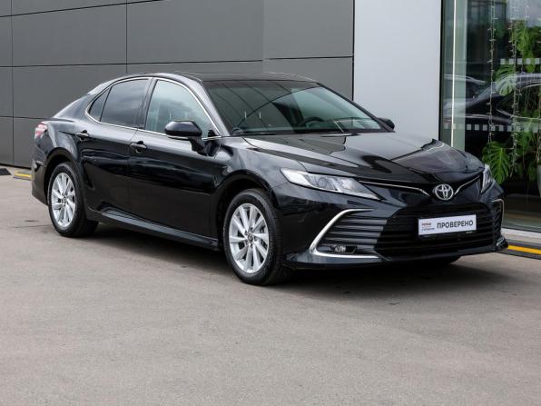 Toyota Camry VIII (XV70) Рестайлинг с пробегом 2023 года, цена 3 249 000 рублей, 9090 км, седан, Автокод Объявления