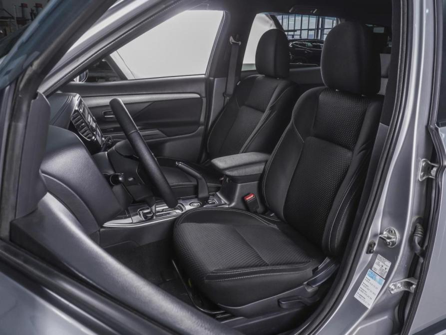 Mitsubishi Outlander III Рестайлинг 2 Ростов-на-Дону  - изображение 10