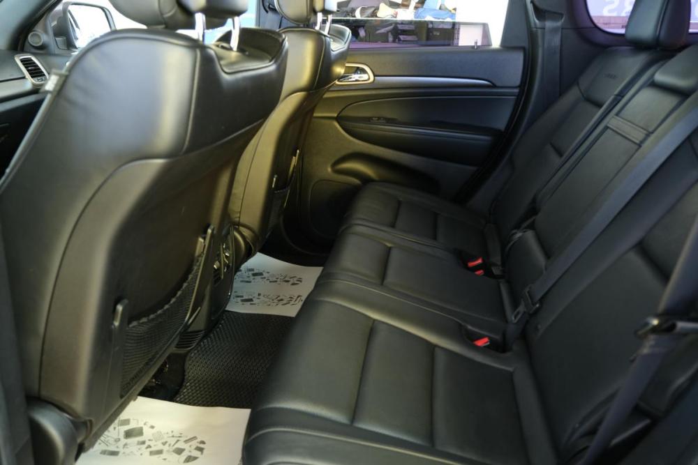 Jeep Grand Cherokee IV (WK2) Рестайлинг Омск  - изображение 19