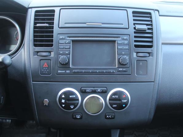 Nissan Tiida I Рестайлинг с пробегом 2011 года, цена 835 000 рублей, 112387 км, хэтчбек, Автокод Объявления