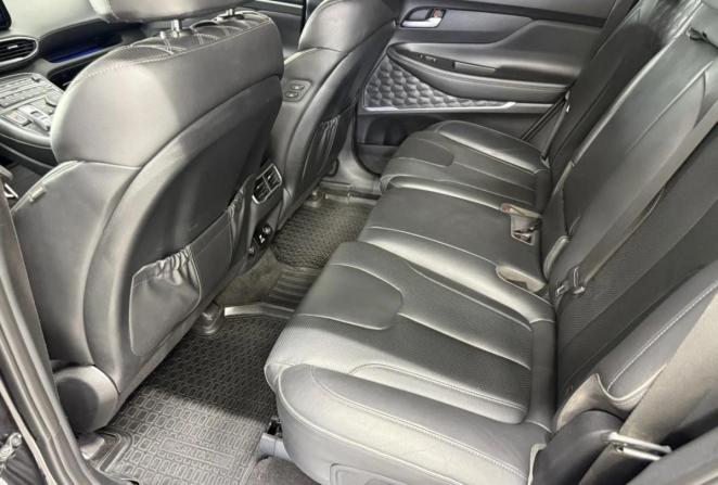Hyundai Santa Fe IV Рестайлинг с пробегом 2022 года, цена 3 300 000 рублей, 100921 км, внедорожник, Автокод Объявления