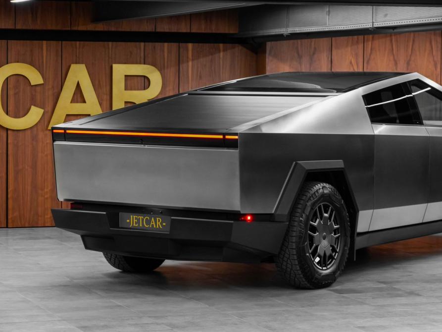 Tesla Cybertruck Москва  - изображение 15