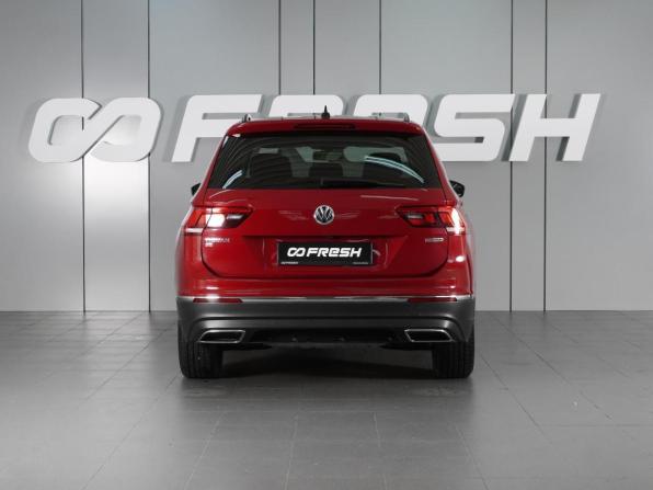 Volkswagen Tiguan II с пробегом 2019 года, цена 2 489 000 рублей, 78128 км, внедорожник, Автокод Объявления
