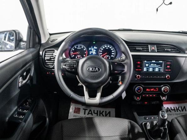 Kia Rio IV Рестайлинг с пробегом 2021 года, цена 1 199 500 рублей, 160096 км, хэтчбек, Автокод Объявления