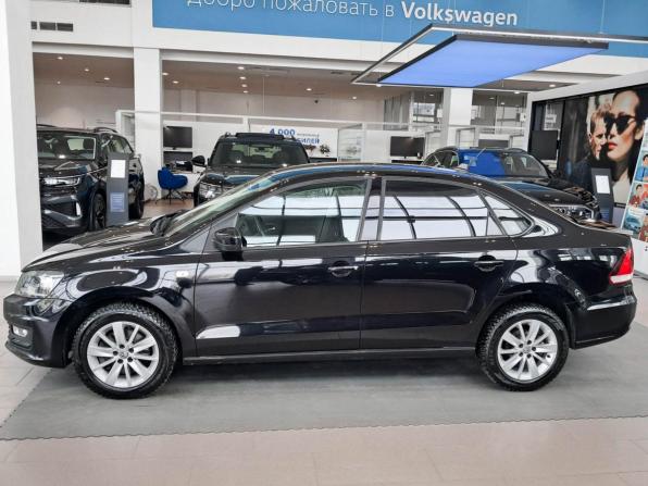 Volkswagen Polo V Рестайлинг с пробегом 2017 года, цена 1 230 000 рублей, 93695 км, седан, Автокод Объявления